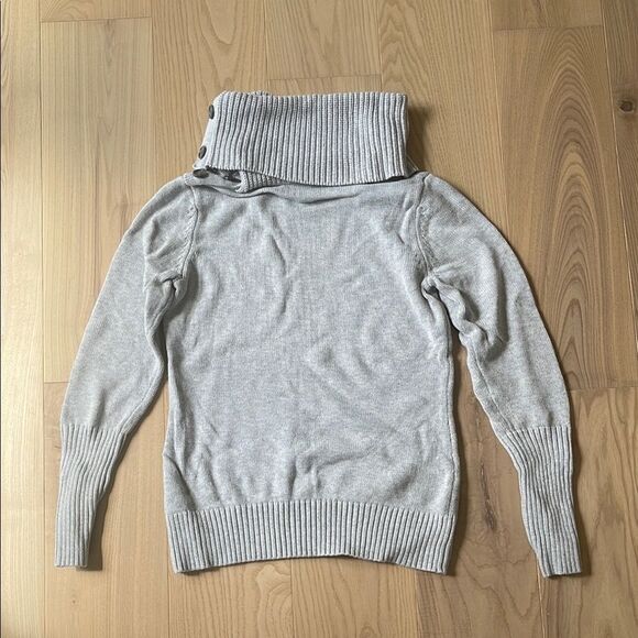 Banana Republic Light Gray Cowl Neck Sweater - Picture 4 of 5